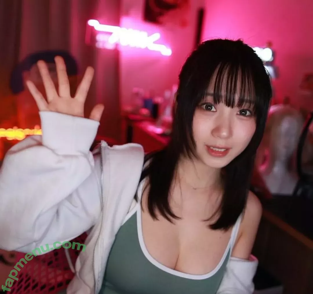 iorimoe_five nude photo #0506 (moe_five / 伊織もえ)