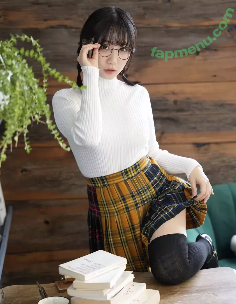 iorimoe_five nude photo #0620 (moe_five / 伊織もえ)