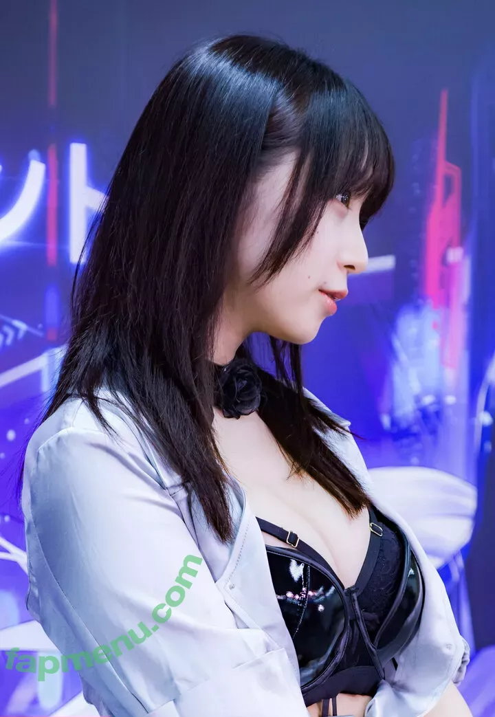 iorimoe_five nude photo #0856 (moe_five / 伊織もえ)