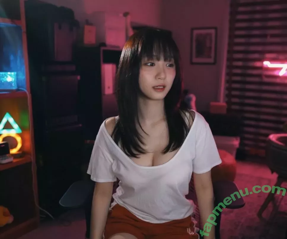 iorimoe_five nude photo #0872 (moe_five / 伊織もえ)