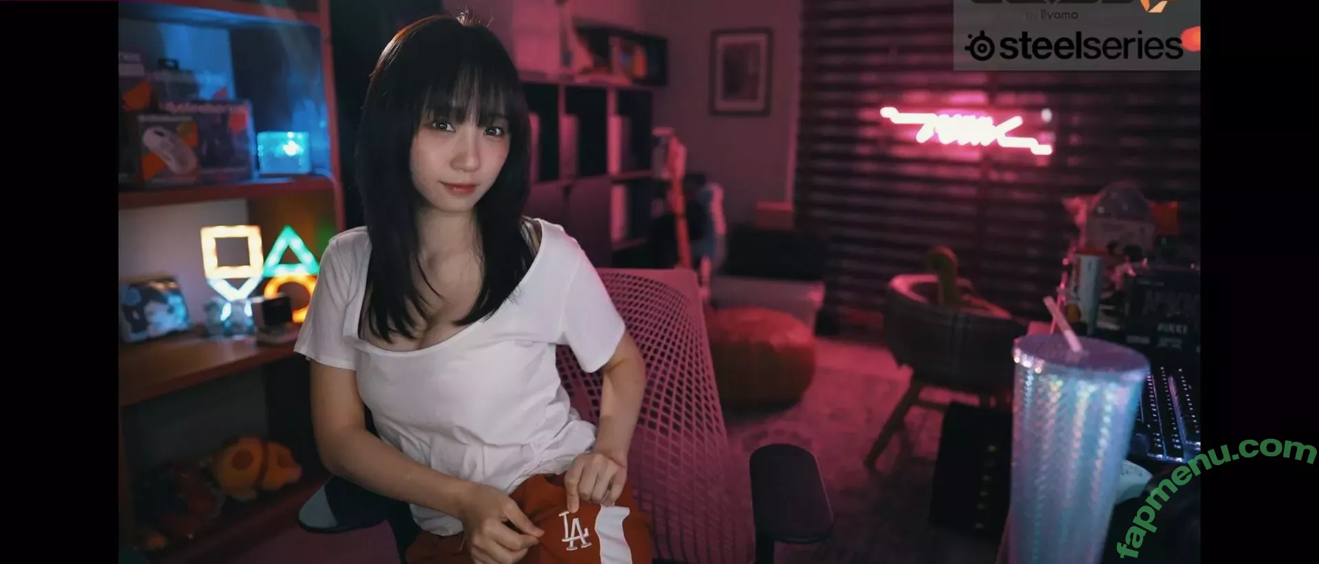 iorimoe_five nude photo #0877 (moe_five / 伊織もえ)