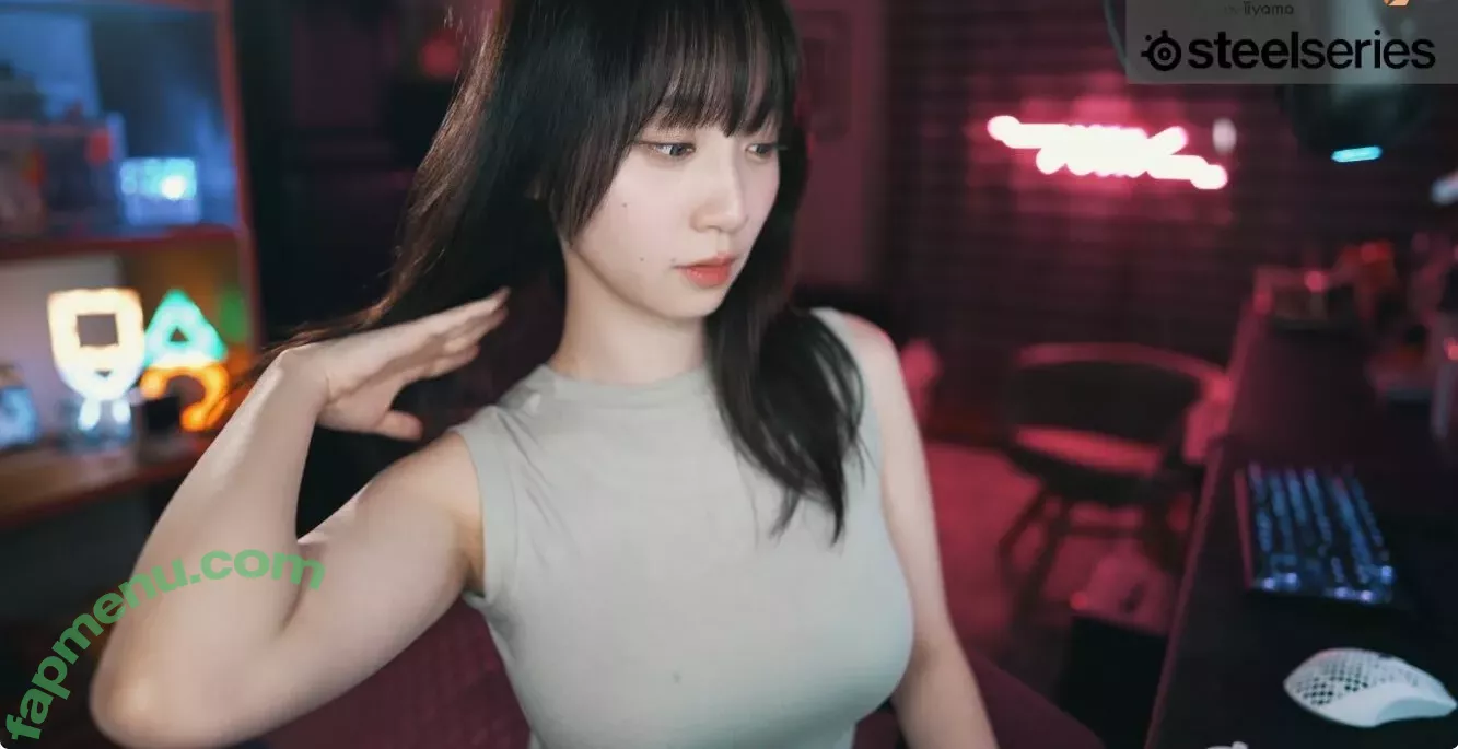 iorimoe_five nude photo #0896 (moe_five / 伊織もえ)