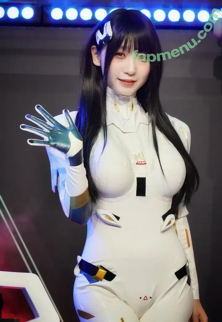 iorimoe_five nude photo #1793 (moe_five / 伊織もえ)