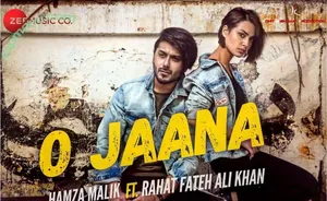 Iqra Aziz / iiqraaziz nude photo #0039