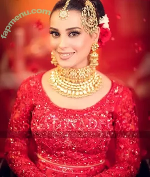 Iqra Aziz / iiqraaziz nude photo #0043