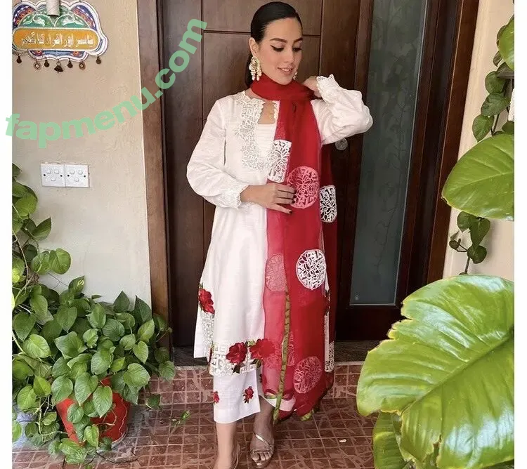 Iqra Aziz nude photo #0035 (iiqraaziz)