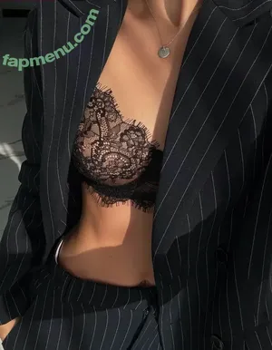 iradmitrievaa / dmitrievairr / i_dmtrv nude photo #0036