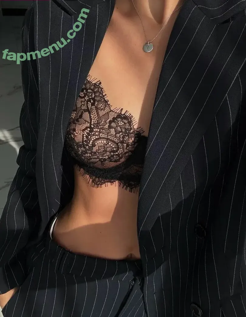 iradmitrievaa nude photo #0036 (dmitrievairr / i_dmtrv)