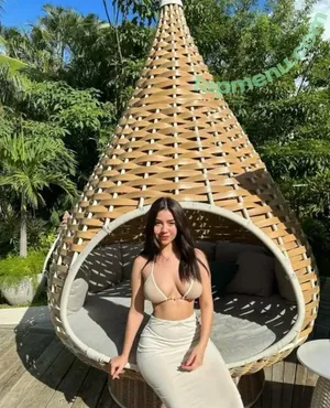 nude photo #0009