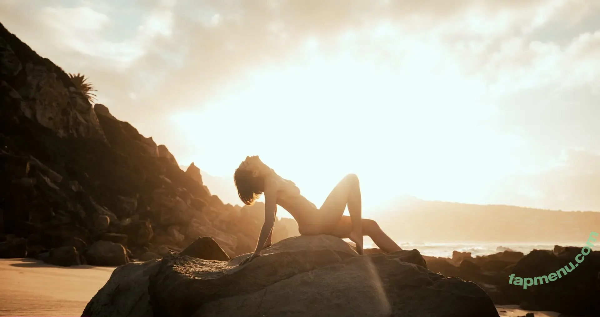 ireenel_ nude photo #0508 (Irina Lozovaya / aireenel_ / ireenel)