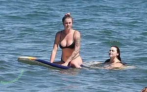 Ireland Baldwin / chloebaldwin... / irelandirelandireland nude photo #0548