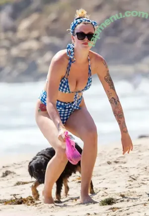 Ireland Baldwin / chloebaldwin... / irelandirelandireland nude photo #0566