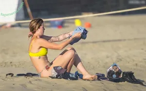 Ireland Baldwin / chloebaldwin... / irelandirelandireland nude photo #0611