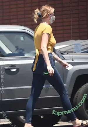 Ireland Baldwin / chloebaldwin... / irelandirelandireland nude photo #0674