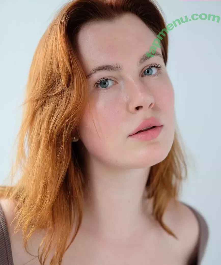 Ireland Baldwin nude photo #0038 (chloebaldwin... / irelandirelandireland)