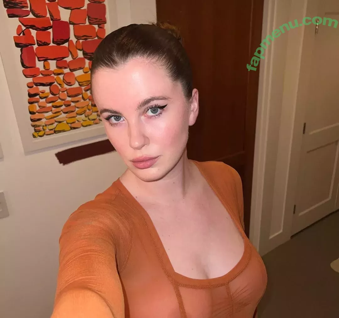 Ireland Baldwin nude photo #0049 (chloebaldwin... / irelandirelandireland)