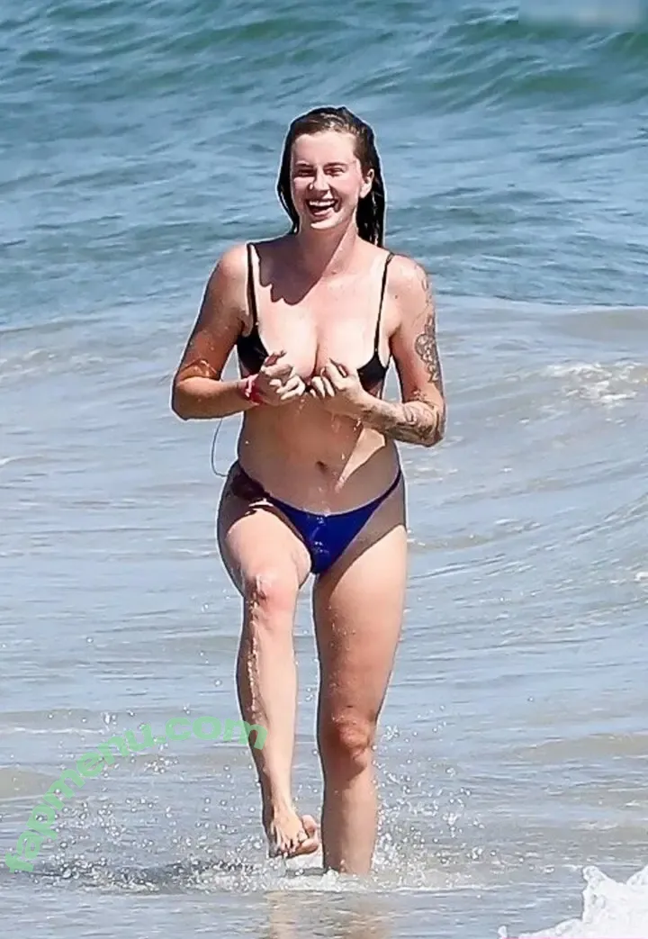 Ireland Baldwin nude photo #0561 (chloebaldwin... / irelandirelandireland)
