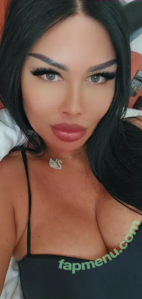 Irena Van nude photo #0003 (van.irena)