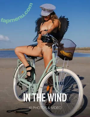 Irene Rouse / IreneRouse10 / sexygym_girl nude photo #1088