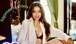 Irenellcee / Ellcee nude photo #0025