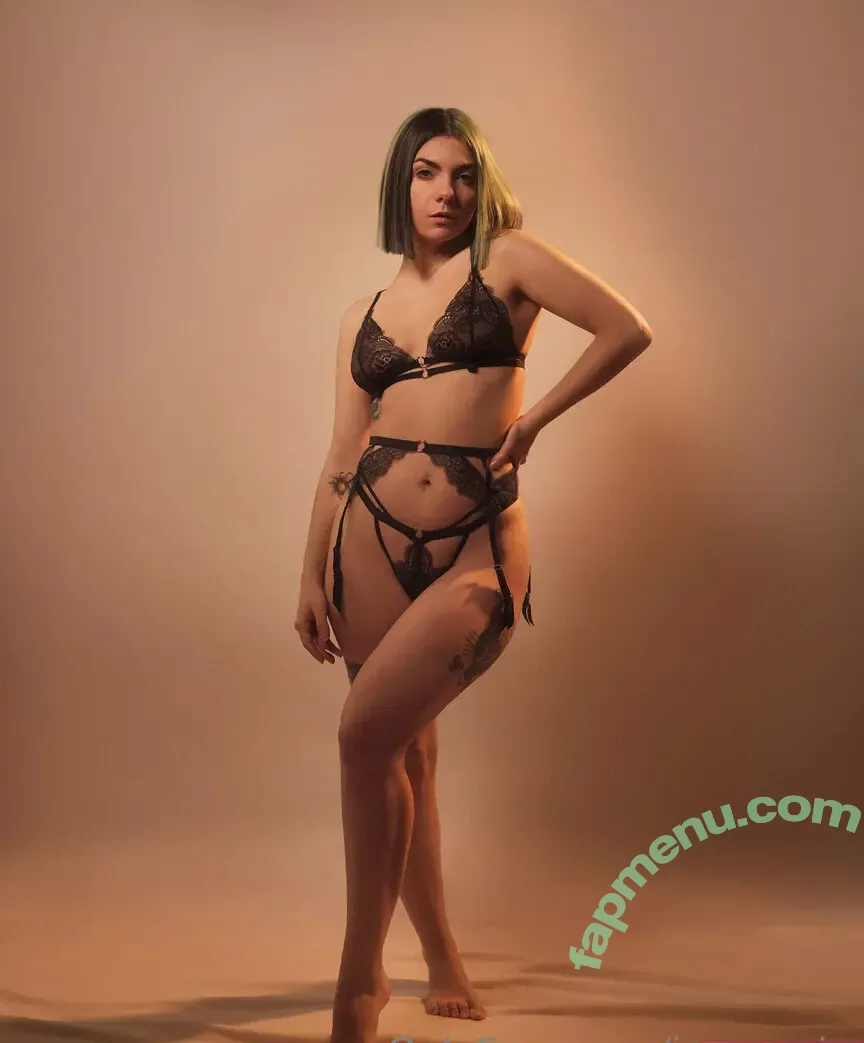 irenenoirr nude photo #0021 (irenenoirr)