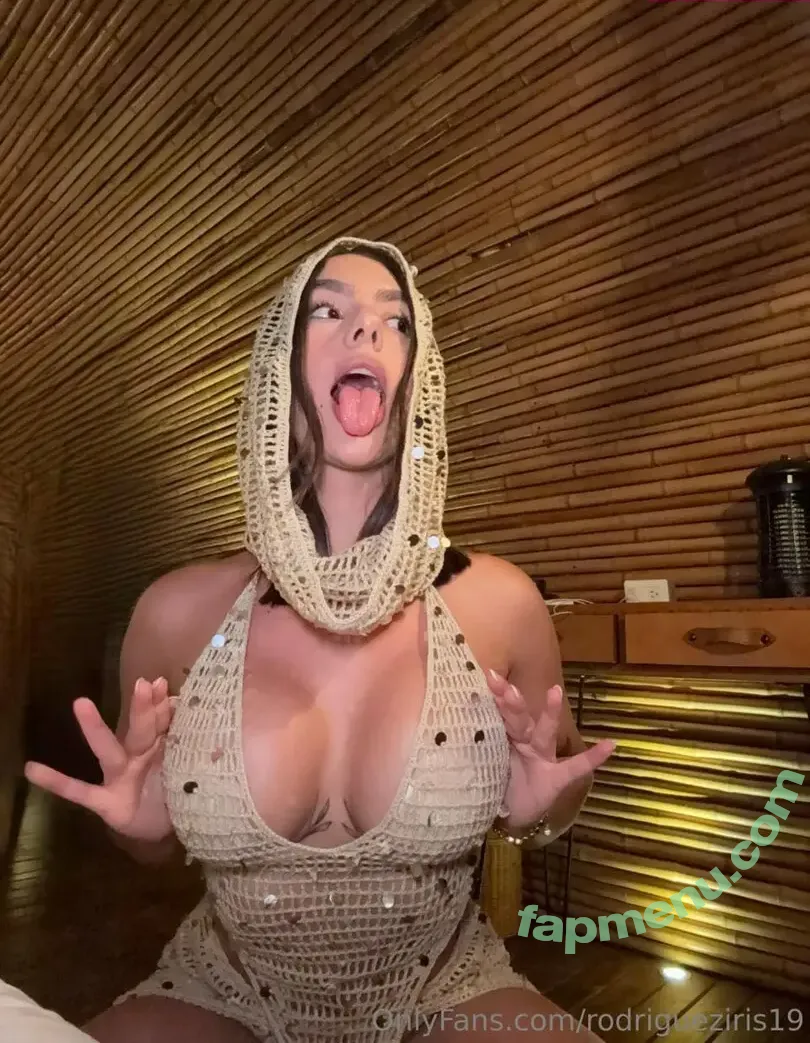 Iriannis Rodriguez nude photo #0007 (irisrodriguez11)