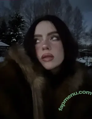 Irina Minkina / howeversnowy / rusian Billie eilish nude photo #0104