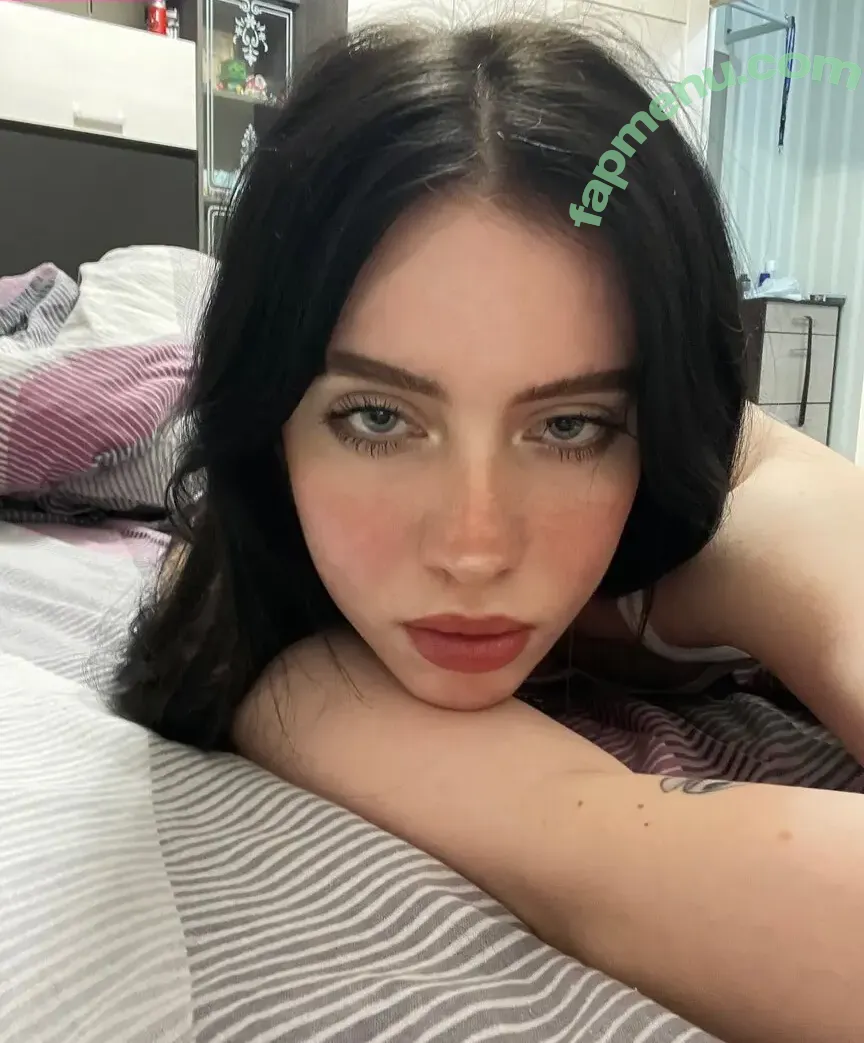 Irina Minkina nude photo #0014 (howeversnowy / rusian Billie eilish)