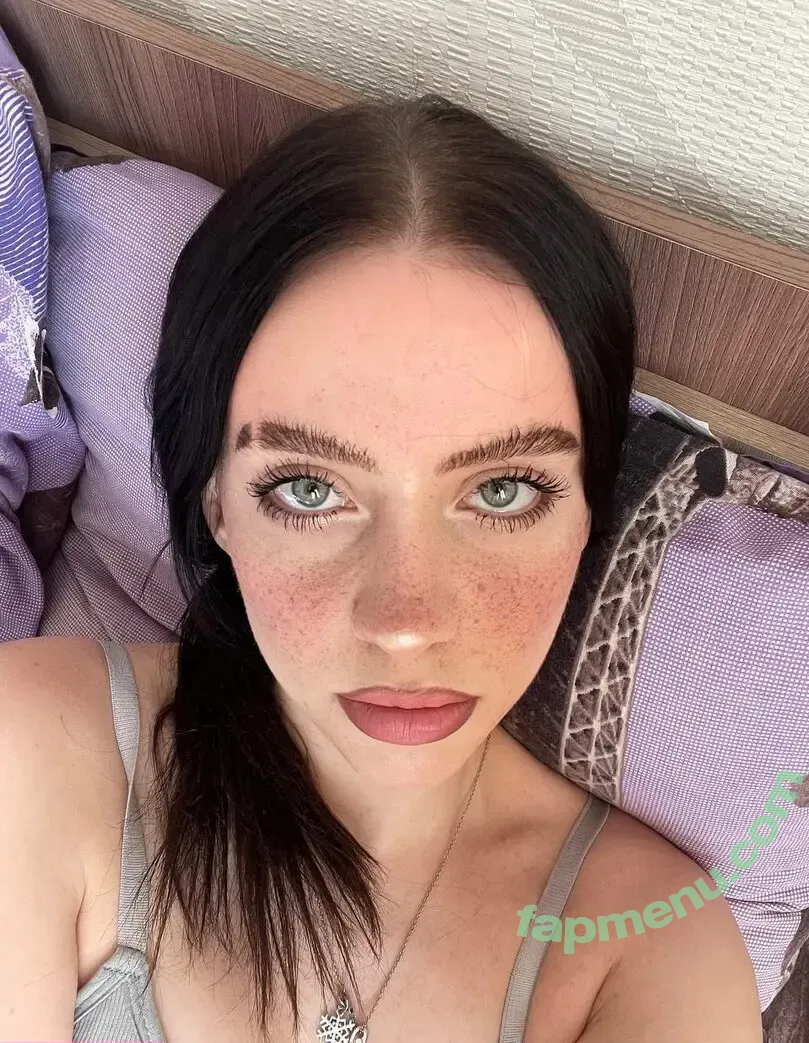 Irina Minkina nude photo #0045 (howeversnowy / rusian Billie eilish)
