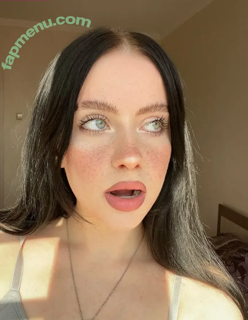 Irina Minkina nude photo #0048 (howeversnowy / rusian Billie eilish)