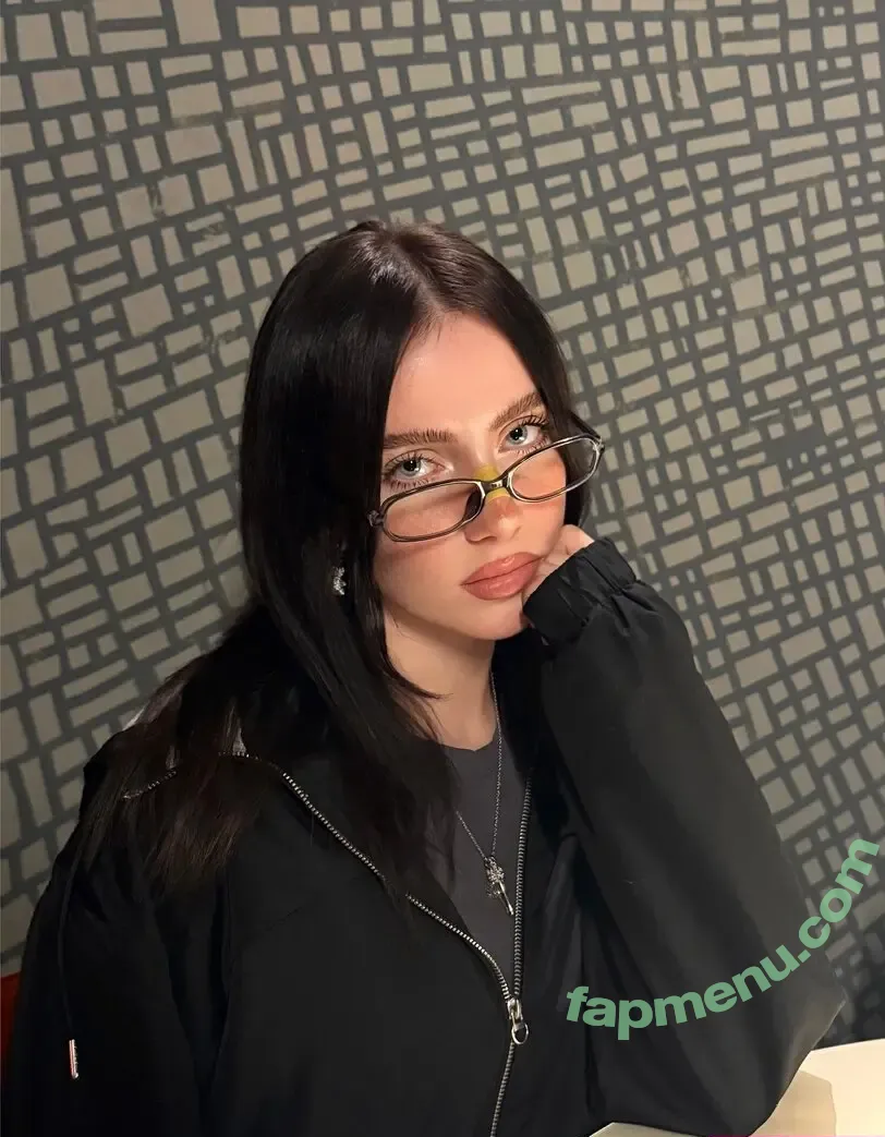 Irina Minkina nude photo #0079 (howeversnowy / rusian Billie eilish)