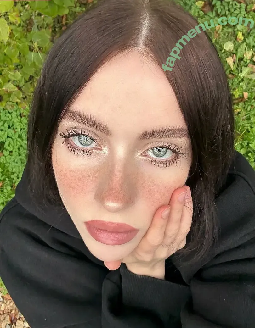 Irina Minkina nude photo #0086 (howeversnowy / rusian Billie eilish)