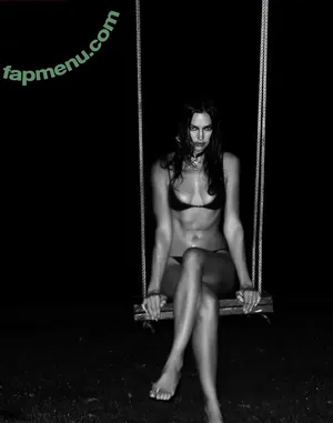 Irina Shayk / irinashayk / theirishayk nude photo #1992
