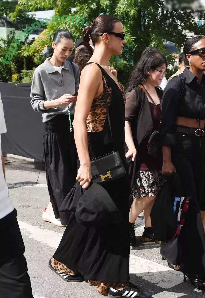 Irina Shayk nude photo #1114 (irinashayk / theirishayk)