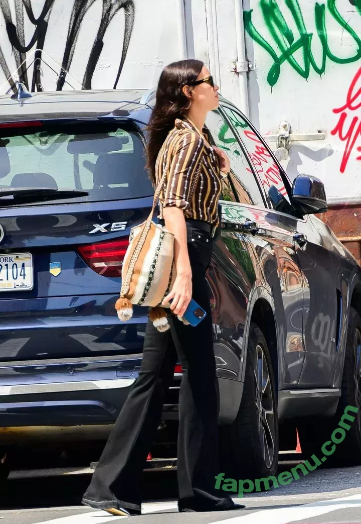 Irina Shayk nude photo #1193 (irinashayk / theirishayk)