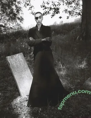 Irina Shayk / irinashayk / theirishayk nude photo #2013