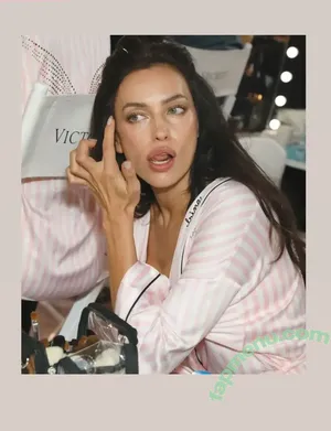Irina Shayk / irinashayk / theirishayk nude photo #2034