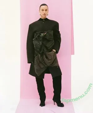 Irina Shayk / irinashayk / theirishayk nude photo #2068