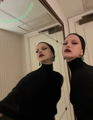 Irina Shayk / irinashayk / theirishayk nude photo #2202