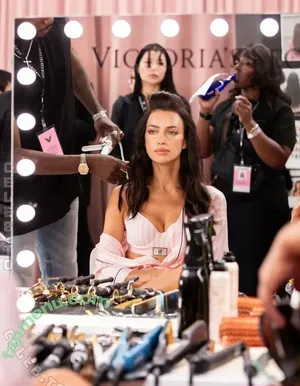 Irina Shayk / irinashayk / theirishayk nude photo #2303