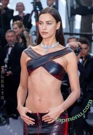 Irina Shayk / irinashayk / theirishayk nude photo #2412