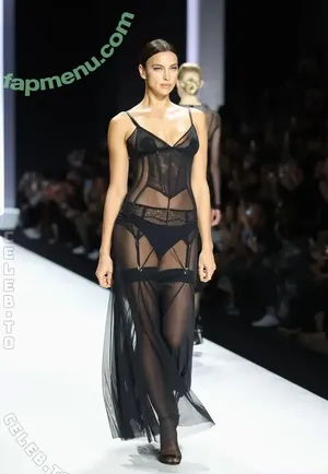Irina Shayk / irinashayk / theirishayk nude photo #2442