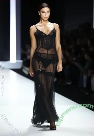 Irina Shayk / irinashayk / theirishayk nude photo #2443