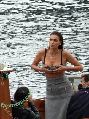 Irina Shayk / irinashayk / theirishayk nude photo #2472
