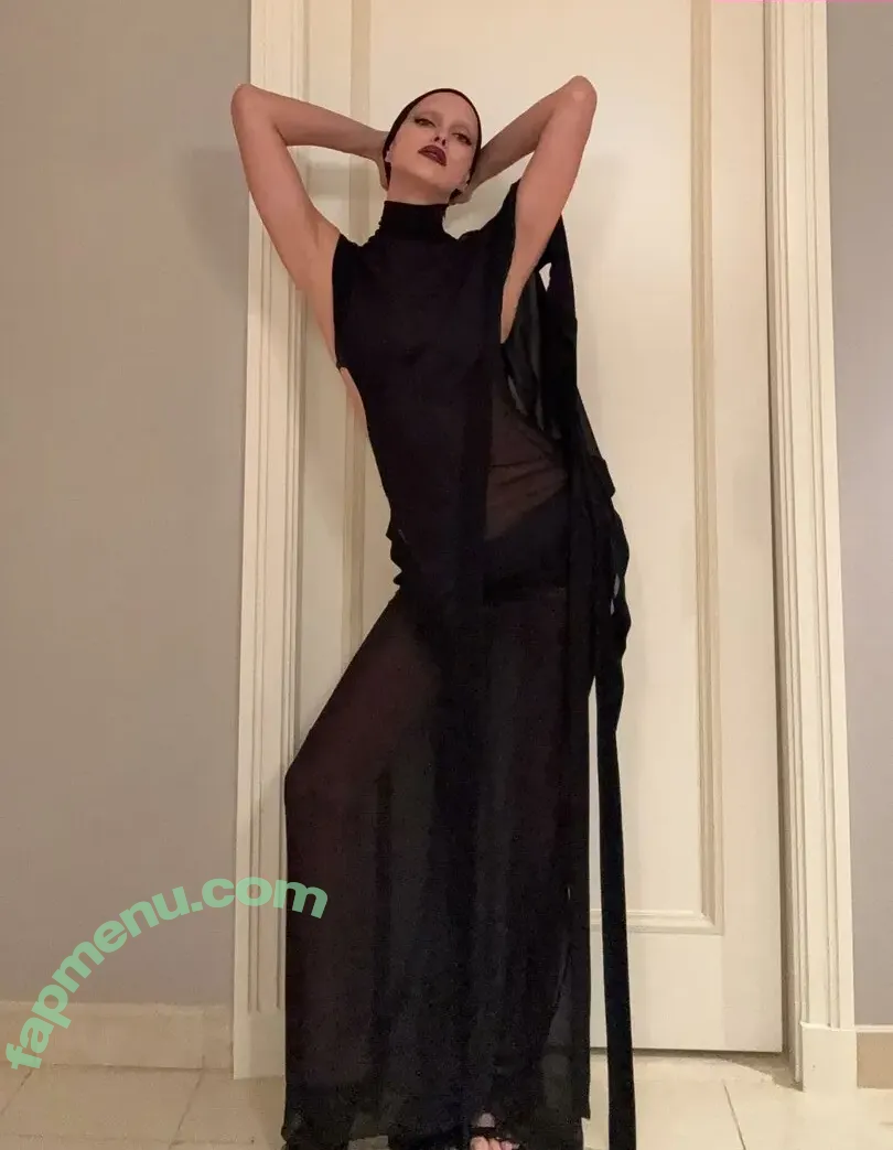Irina Shayk nude photo #2200 (irinashayk / theirishayk)