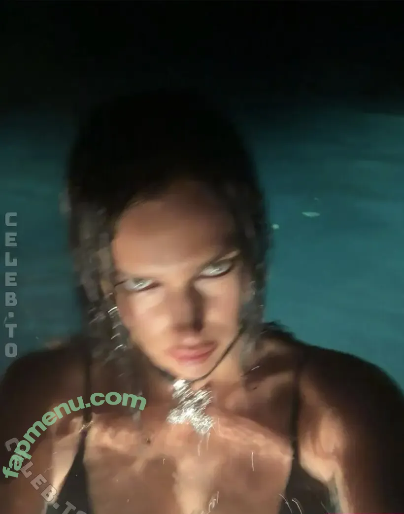 Irina Shayk nude photo #2311 (irinashayk / theirishayk)