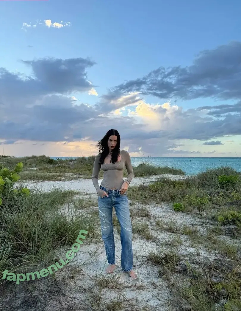 Irina Shayk nude photo #2328 (irinashayk / theirishayk)