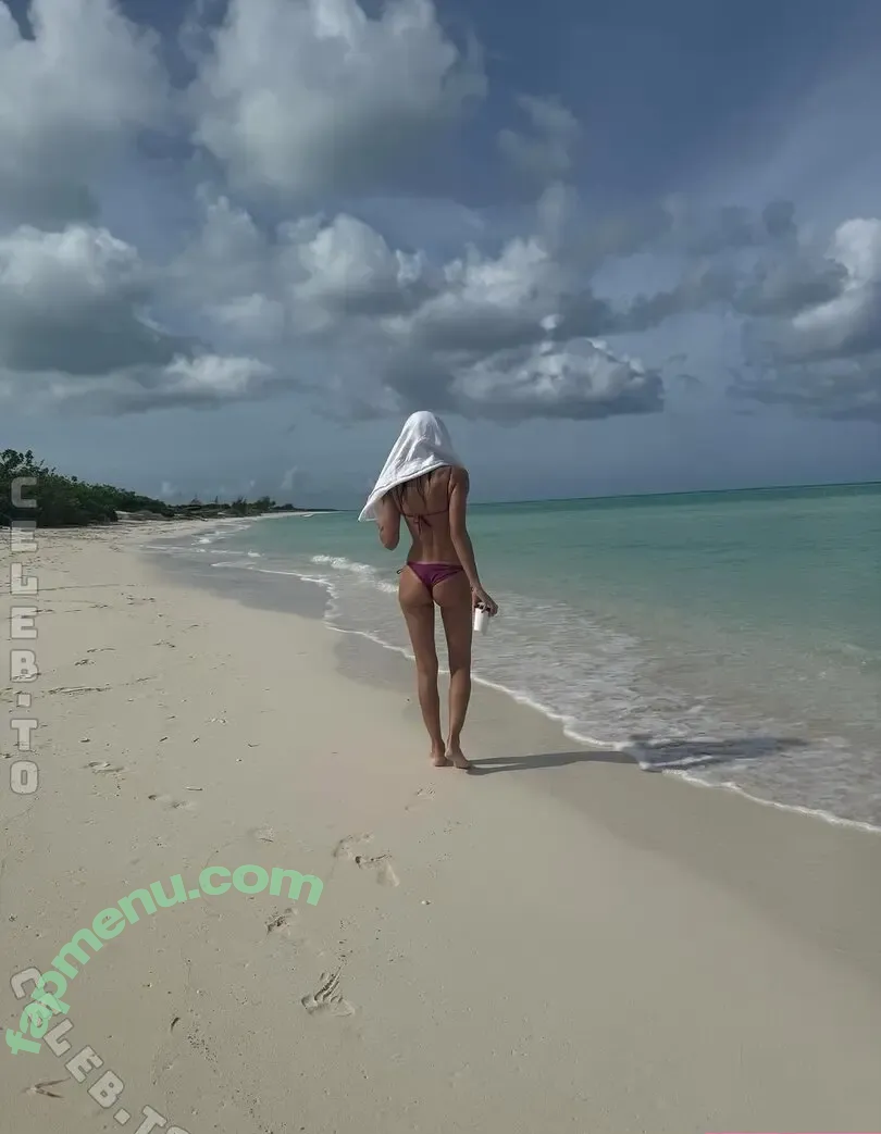 Irina Shayk nude photo #2353 (irinashayk / theirishayk)