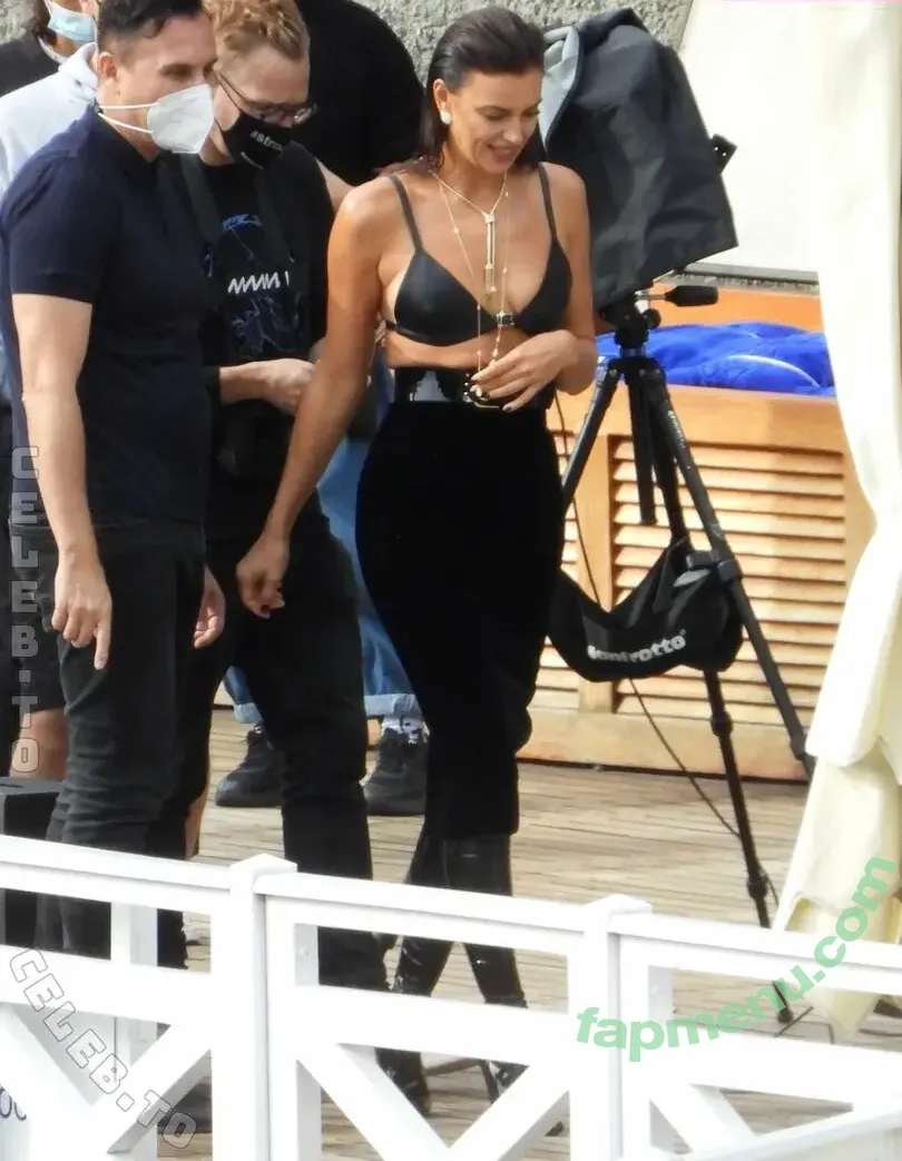 Irina Shayk nude photo #2464 (irinashayk / theirishayk)