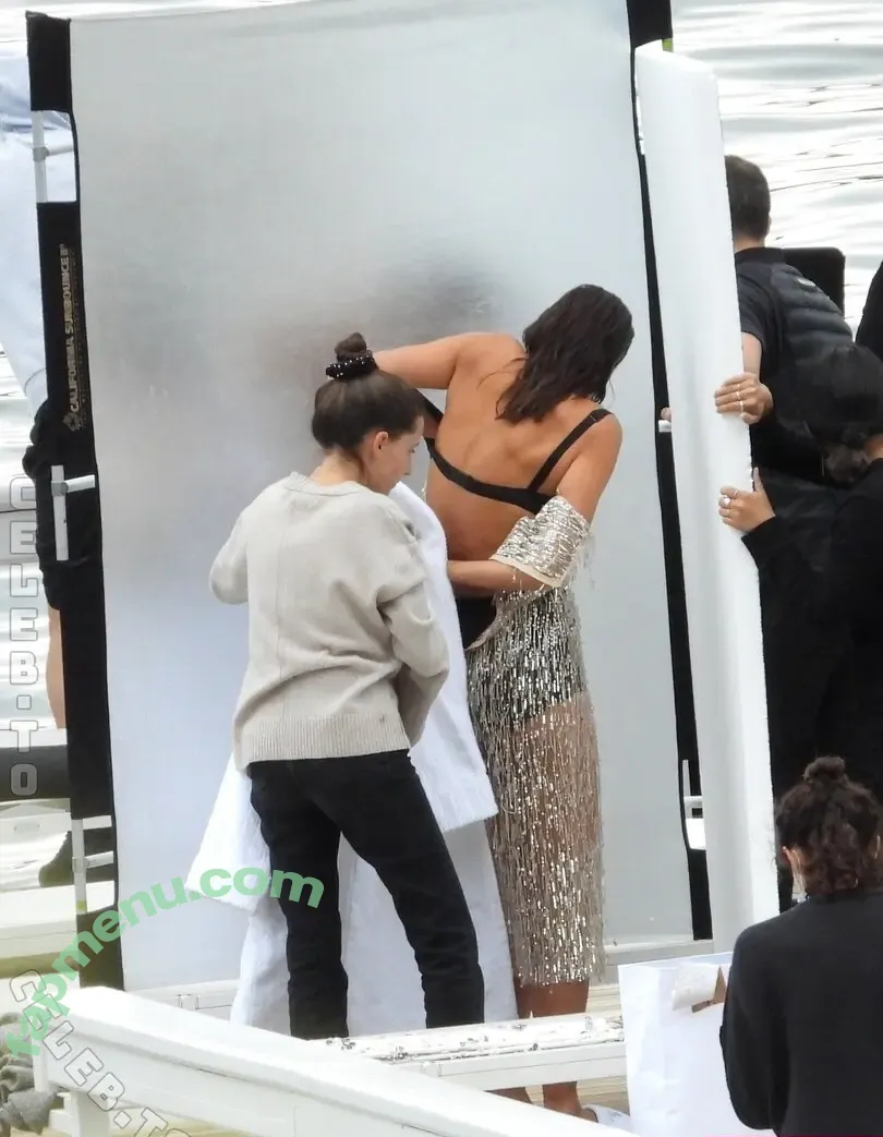 Irina Shayk nude photo #2471 (irinashayk / theirishayk)